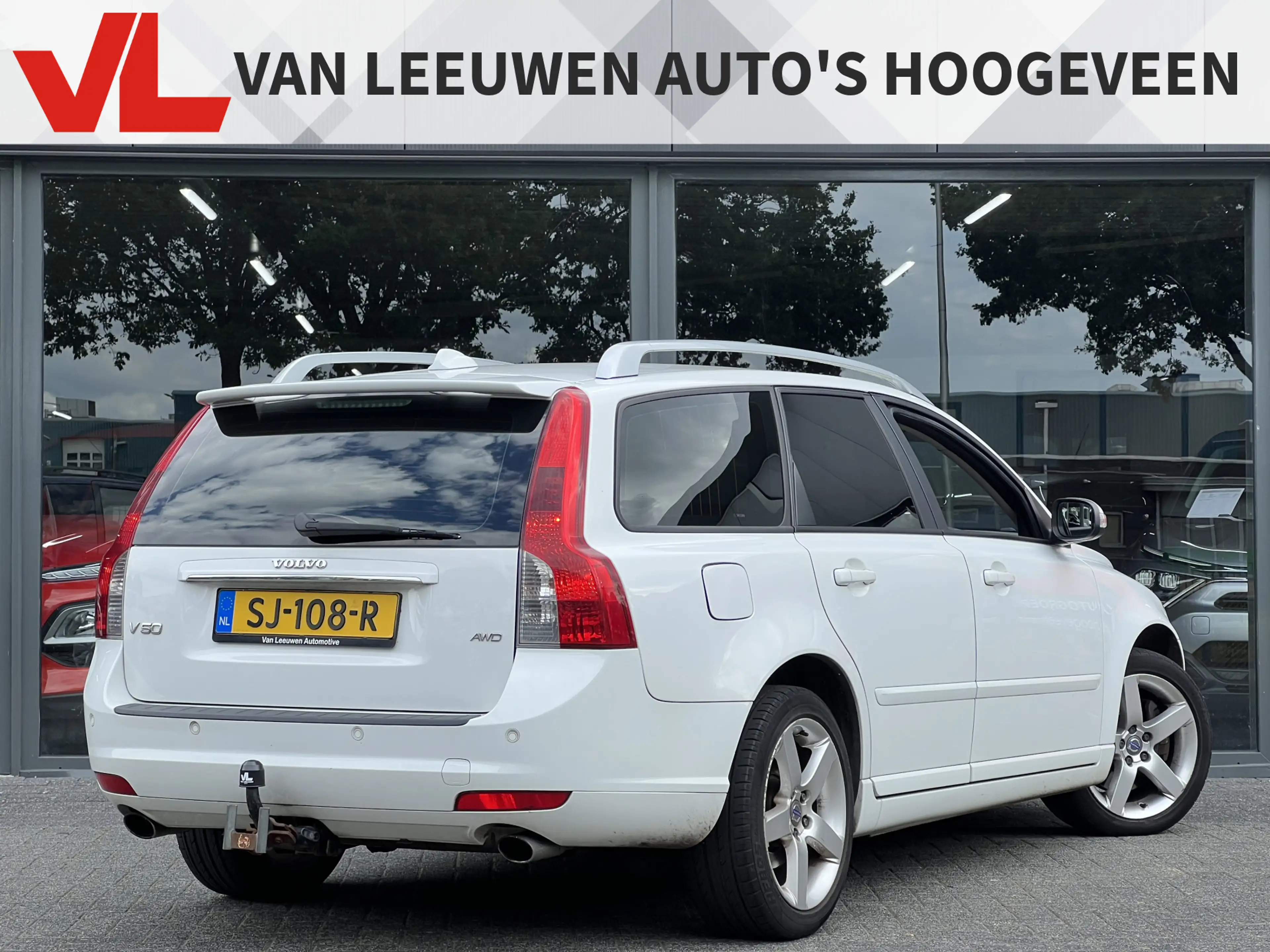 Volvo V50 2.5 T5 AWD Summum | Trekhaak | RIJKLAAR — photo 2