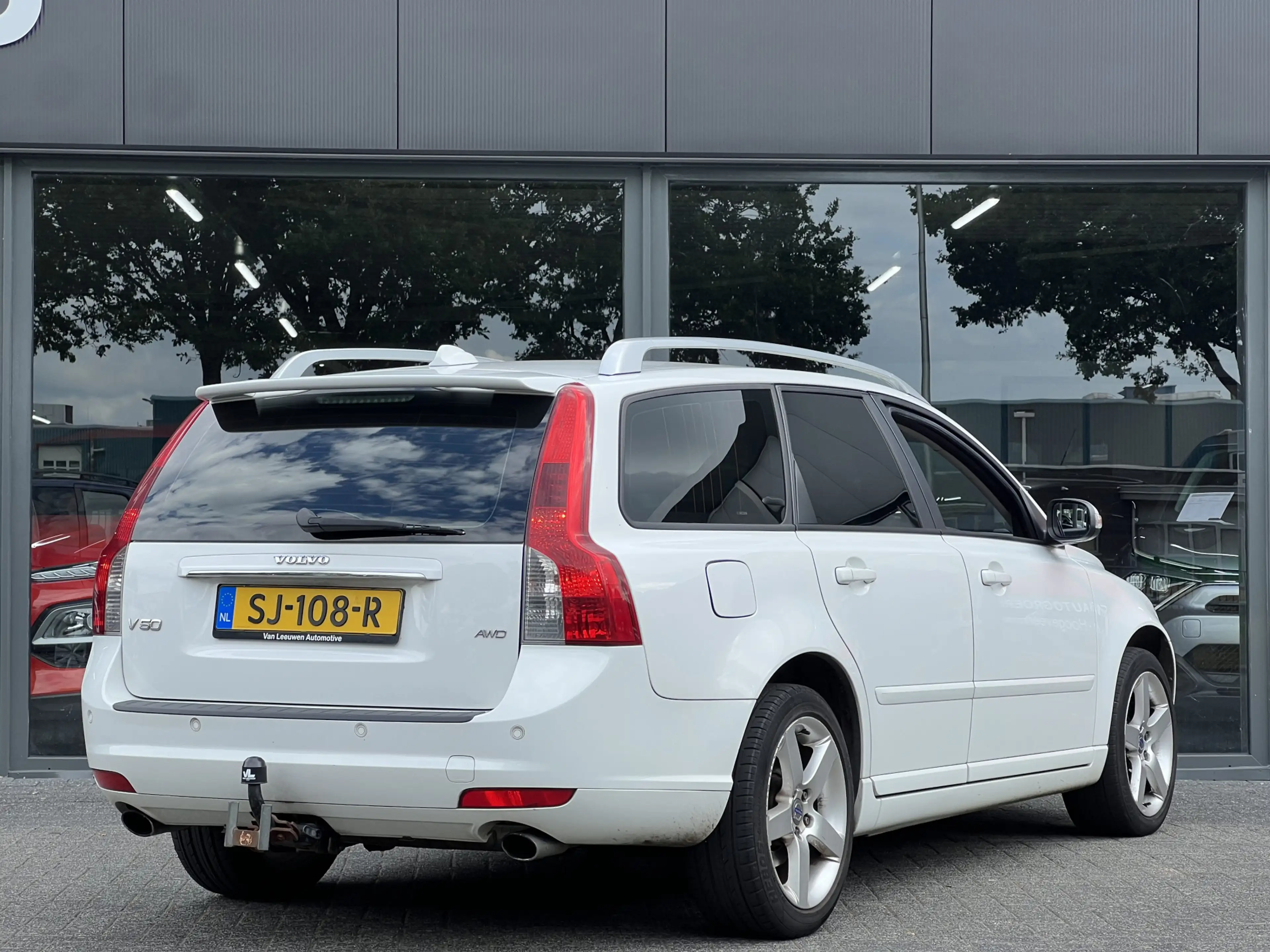 Volvo V50 2.5 T5 AWD Summum | Trekhaak | RIJKLAAR — photo 13