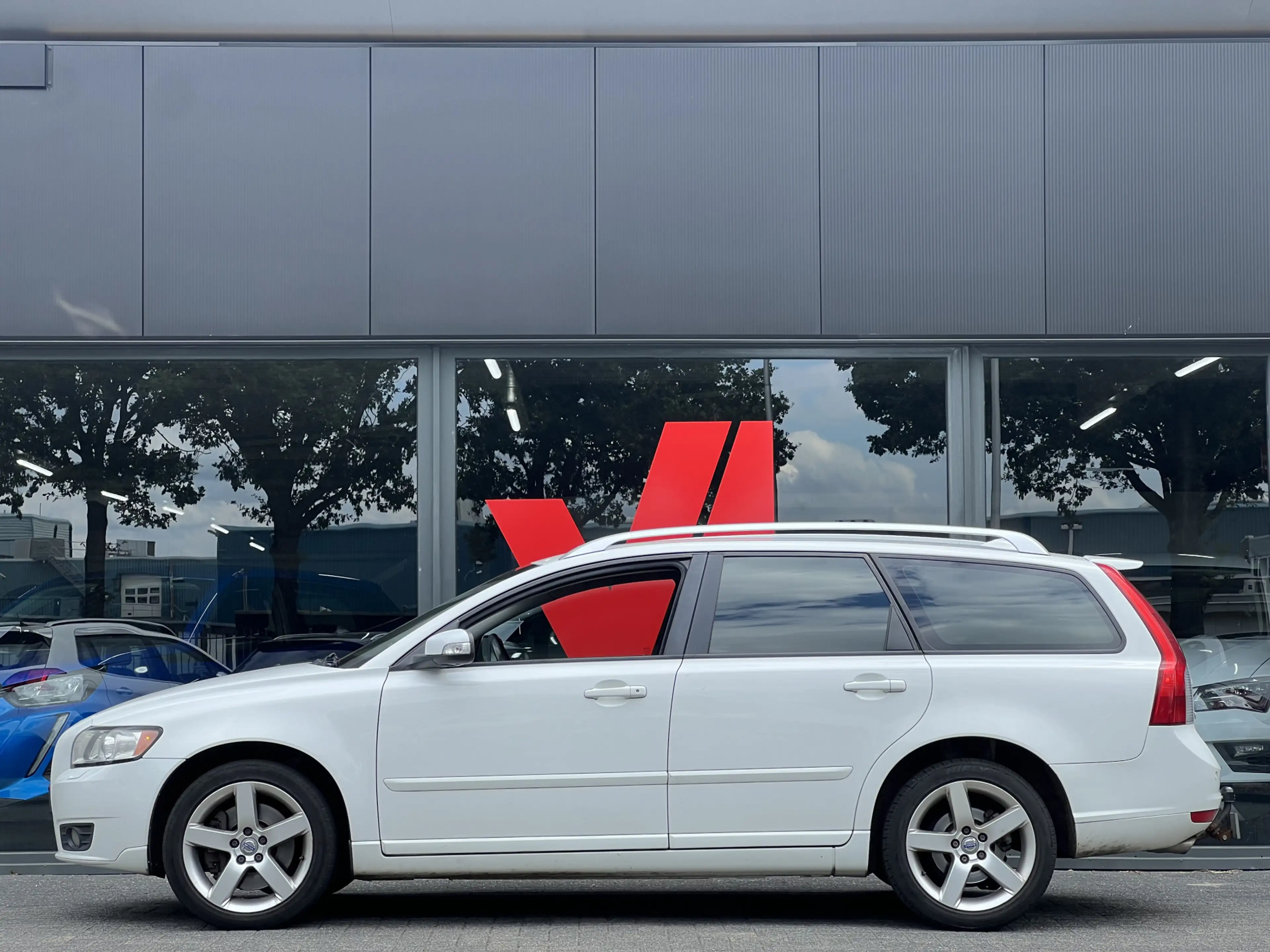 Volvo V50 2.5 T5 AWD Summum | Trekhaak | RIJKLAAR — photo 7