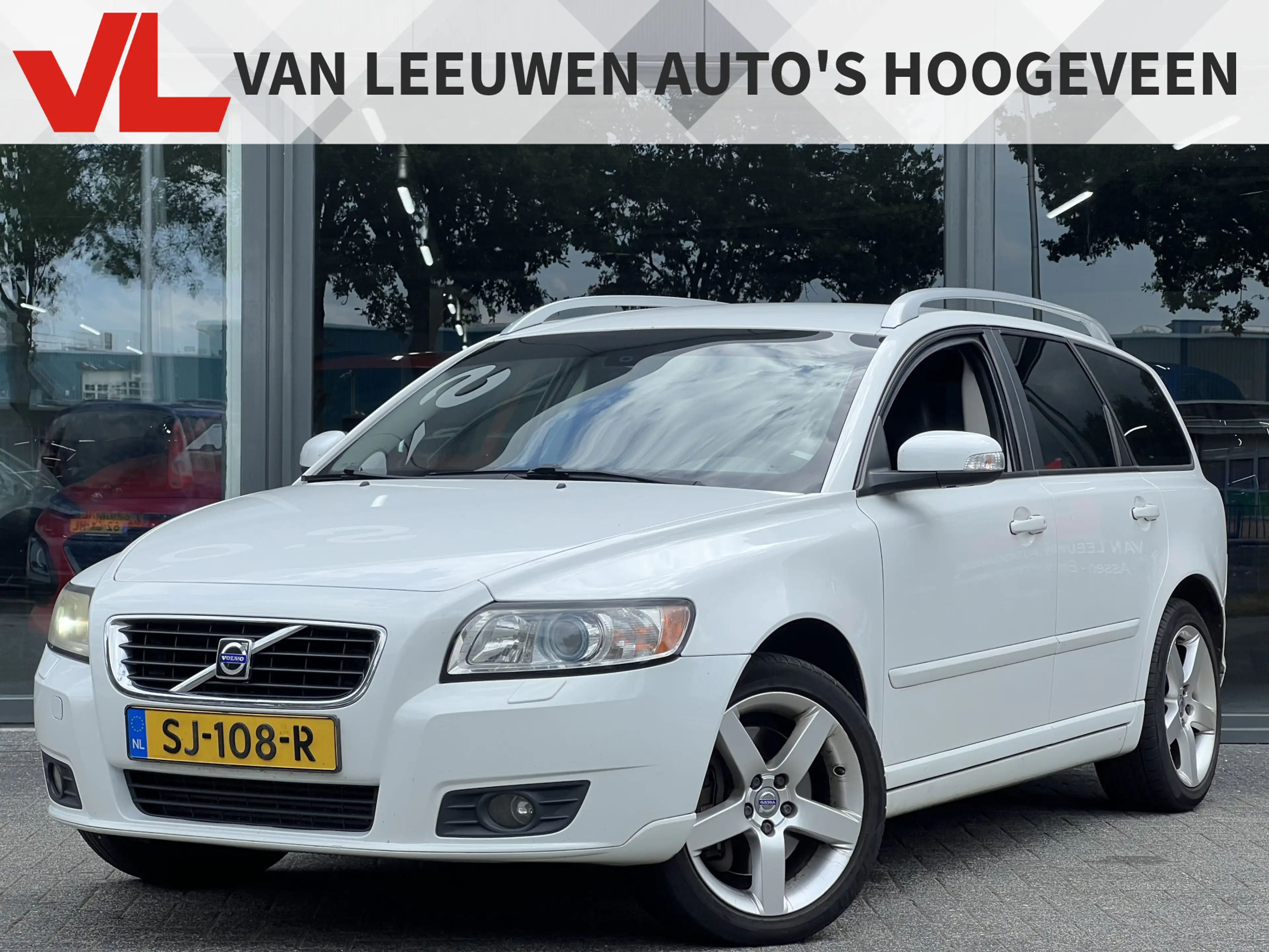 Volvo V50 2.5 T5 AWD Summum | Trekhaak | RIJKLAAR