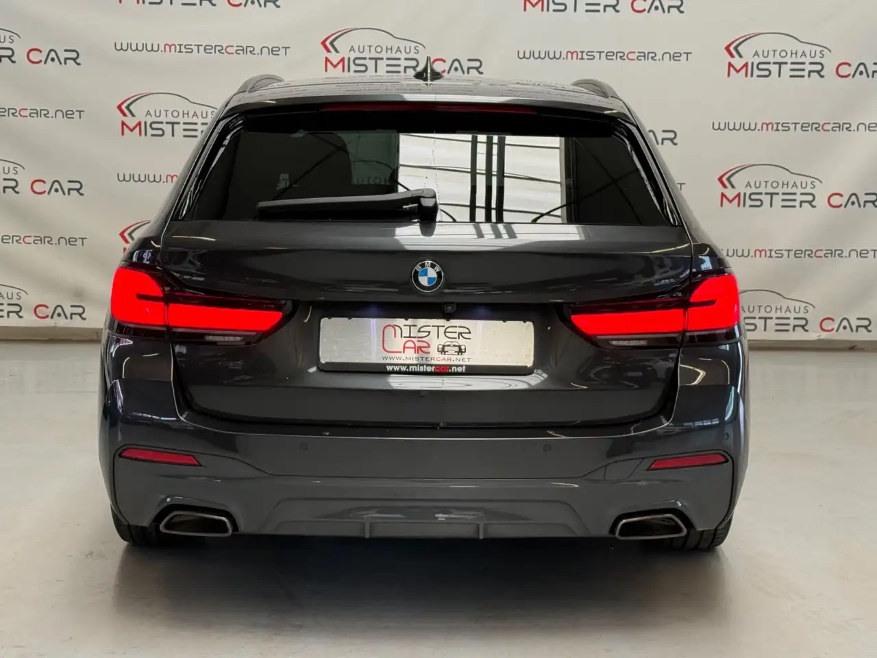 BMW 540 D XDRIVE TOURING 340CH - M SPORT - BVA - CAMÉRA DE RECUL - SELLERIE CUIR - VIRTUAL COCKPIT - HISTORIQUE ENTRETIEN COMPLET BMW