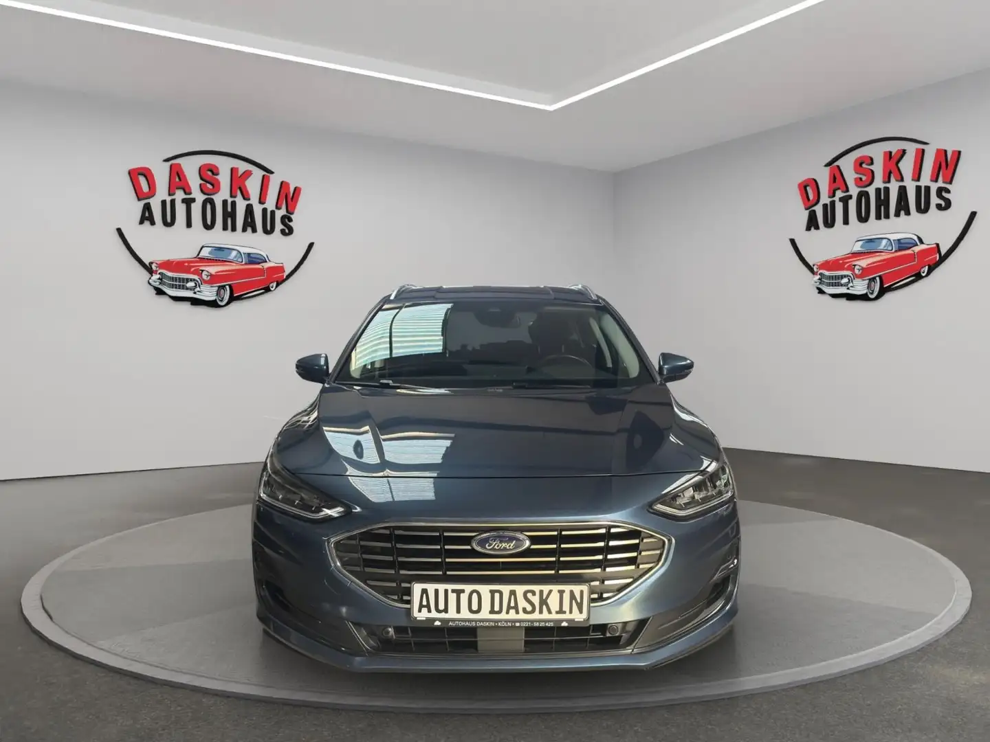 Ford Focus Turnier Titanium X SCHECKHEFT/TÜV NEU Blau - 2