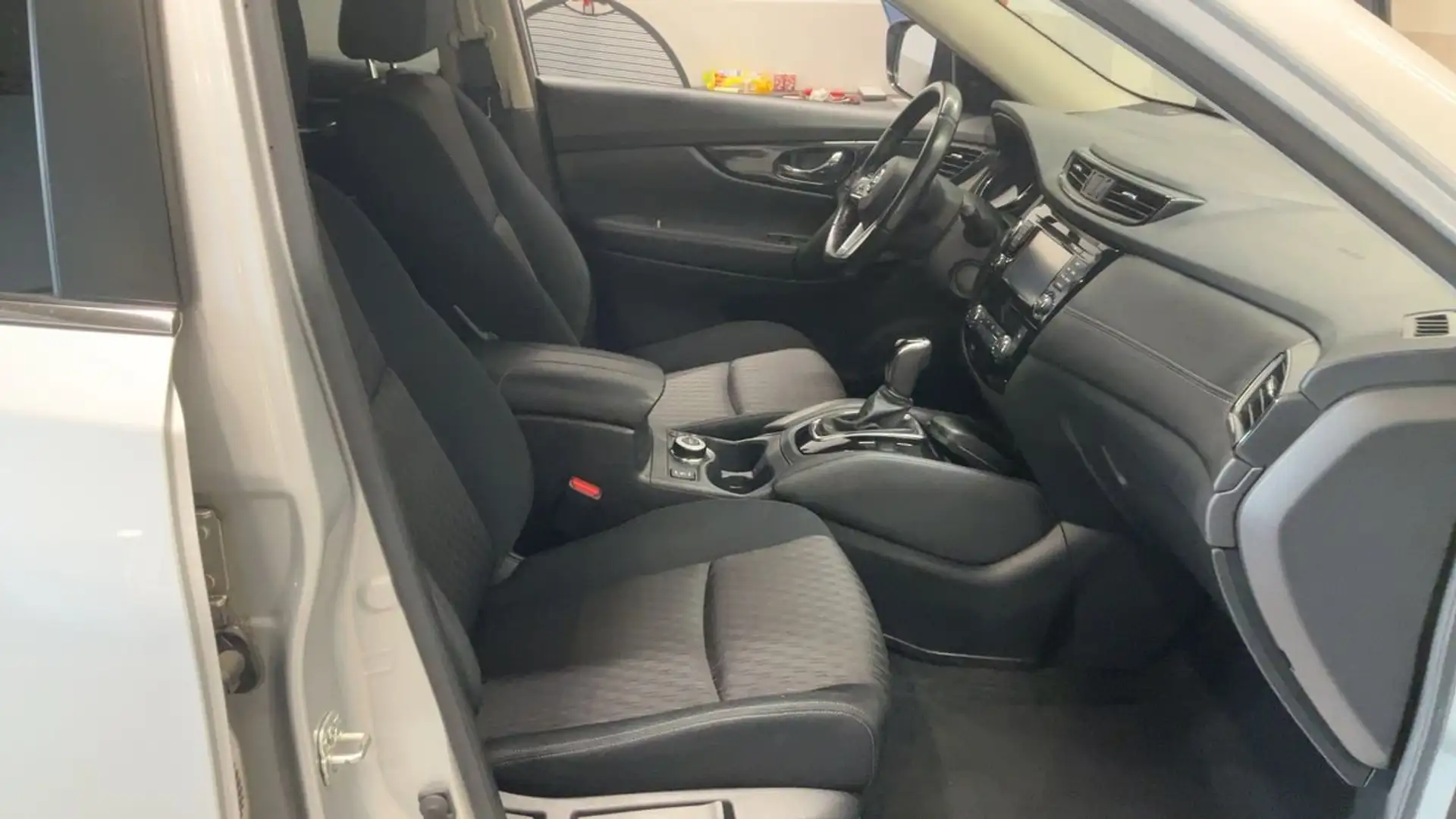 Nissan X-Trail 1.7 dCi N-Connecta 4x4 Серый - 2