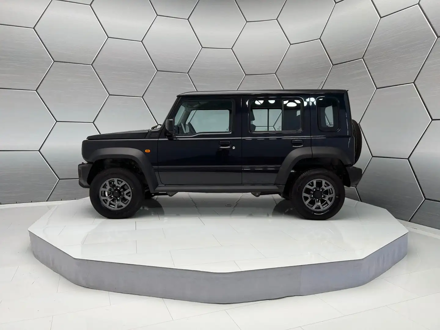 Suzuki Jimny Comfort 4x4 Automatik 5-Türer Touchscreen Schwarz - 2