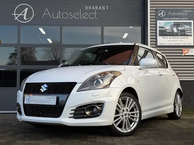Suzuki Swift 1.6 Sport Cruise CarPlay PDC