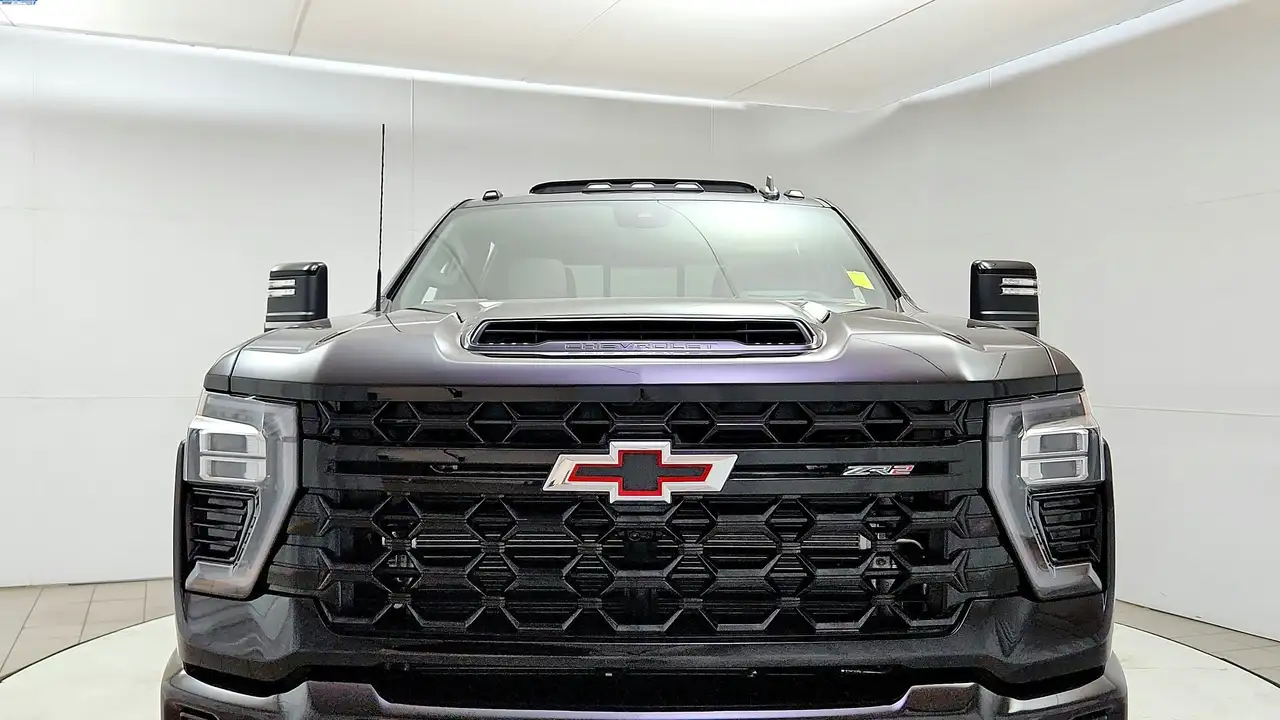 Chevrolet Silverado 2500 снимка Chevrolet Silverado 2500