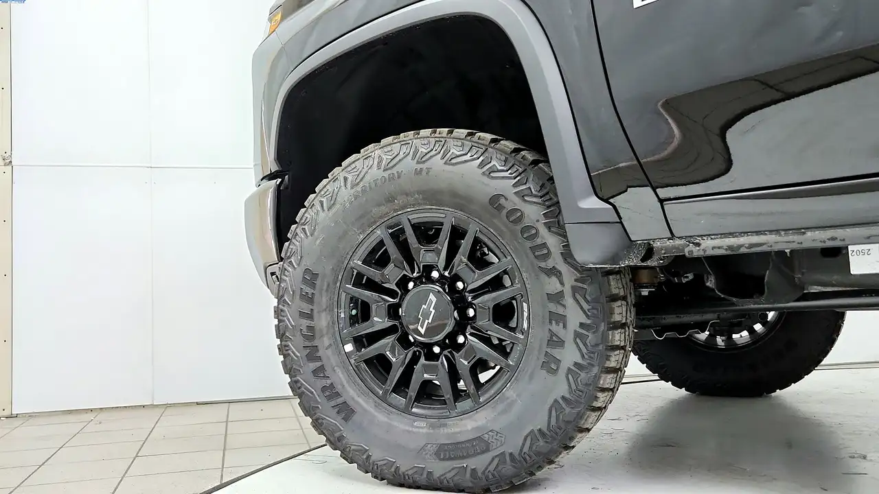 Chevrolet Silverado 2500 снимка Chevrolet Silverado 2500