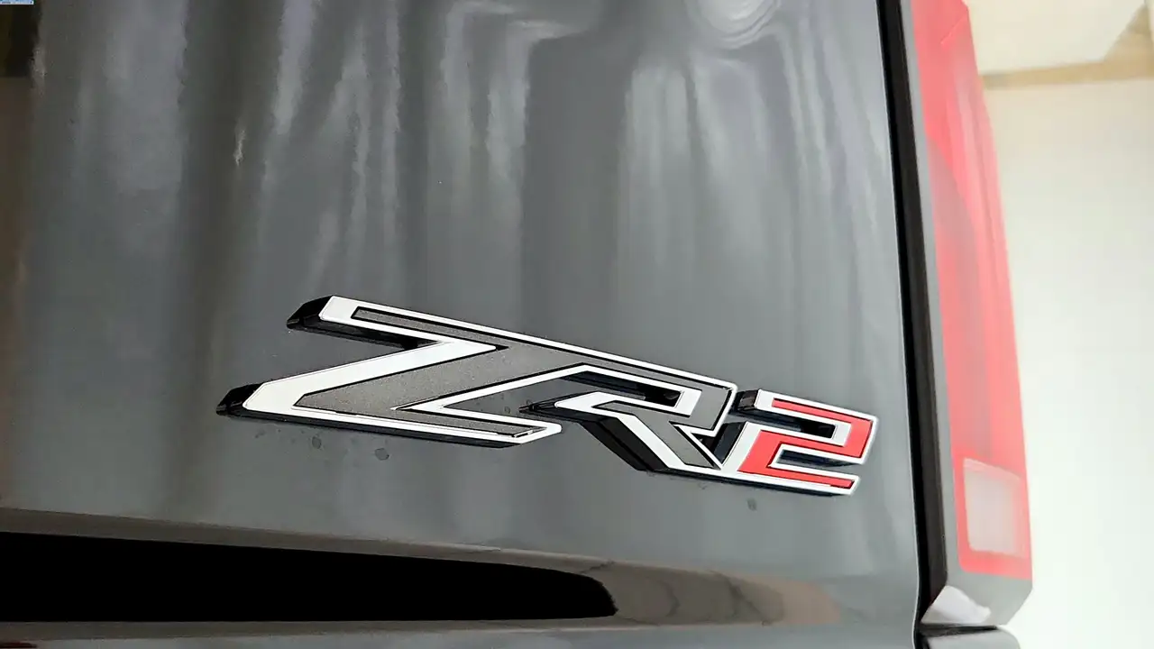 Chevrolet Silverado 2500 снимка Chevrolet Silverado 2500