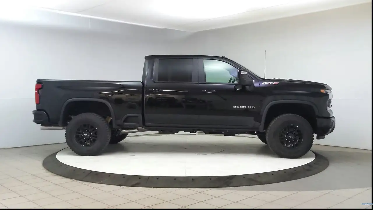 Chevrolet Silverado 2500 снимка Chevrolet Silverado 2500