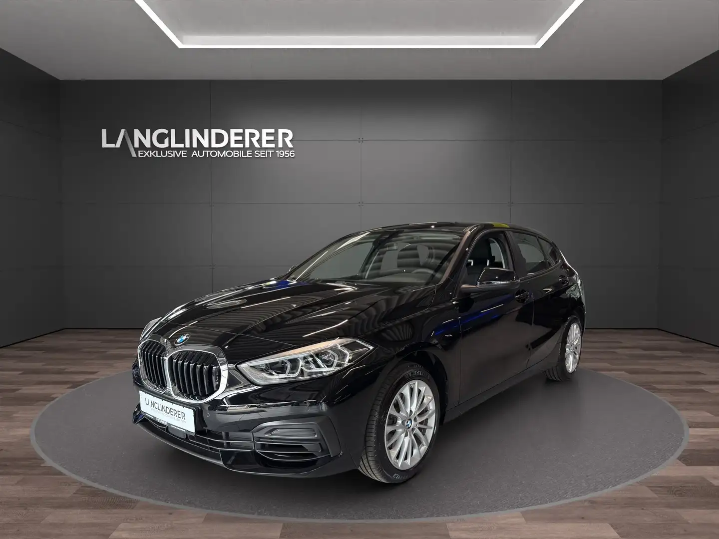 BMW 116 i 5-Türer Advantage NP 39.619,- KeylessGO Schwarz - 1