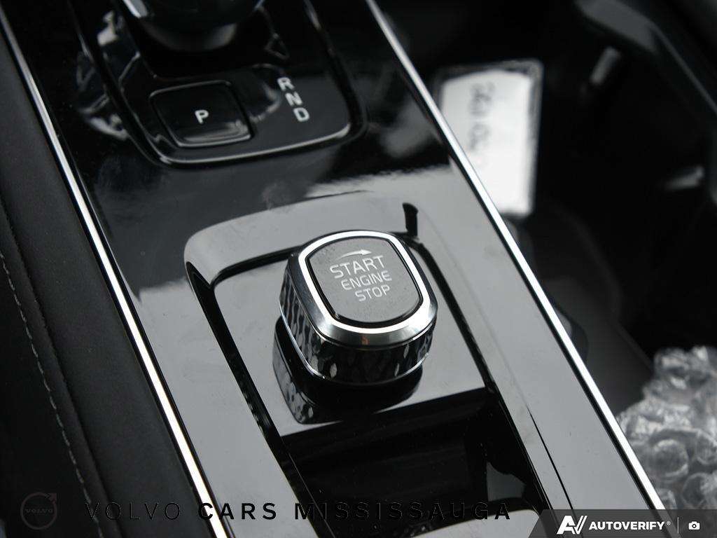 2026 Volvo XC90 B6 AWD Ultra Dark Theme 7-Seater thumb 27