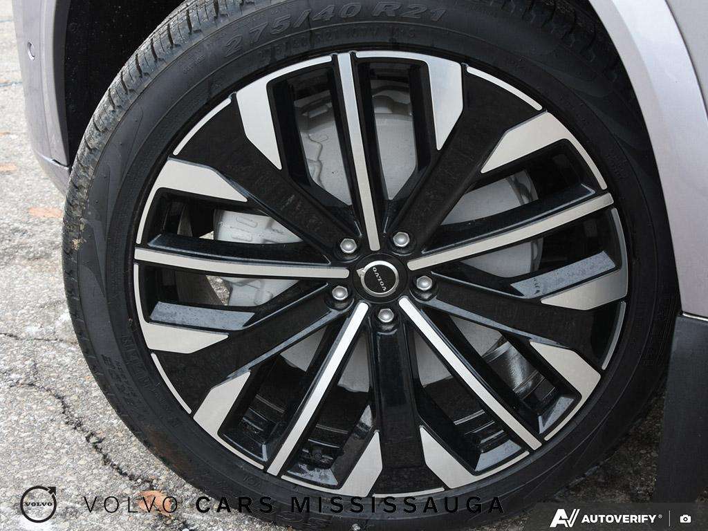 2026 Volvo XC90 B6 AWD Ultra Dark Theme 7-Seater thumb 6