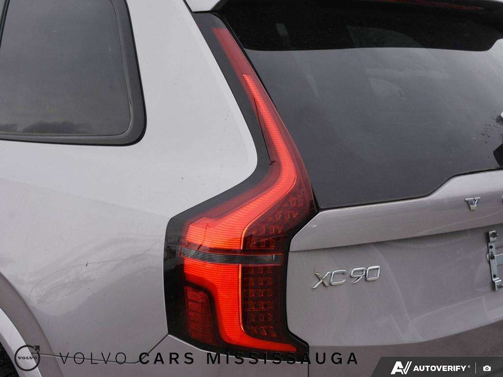 2026 Volvo XC90 B6 AWD Ultra Dark Theme 7-Seater thumb 12