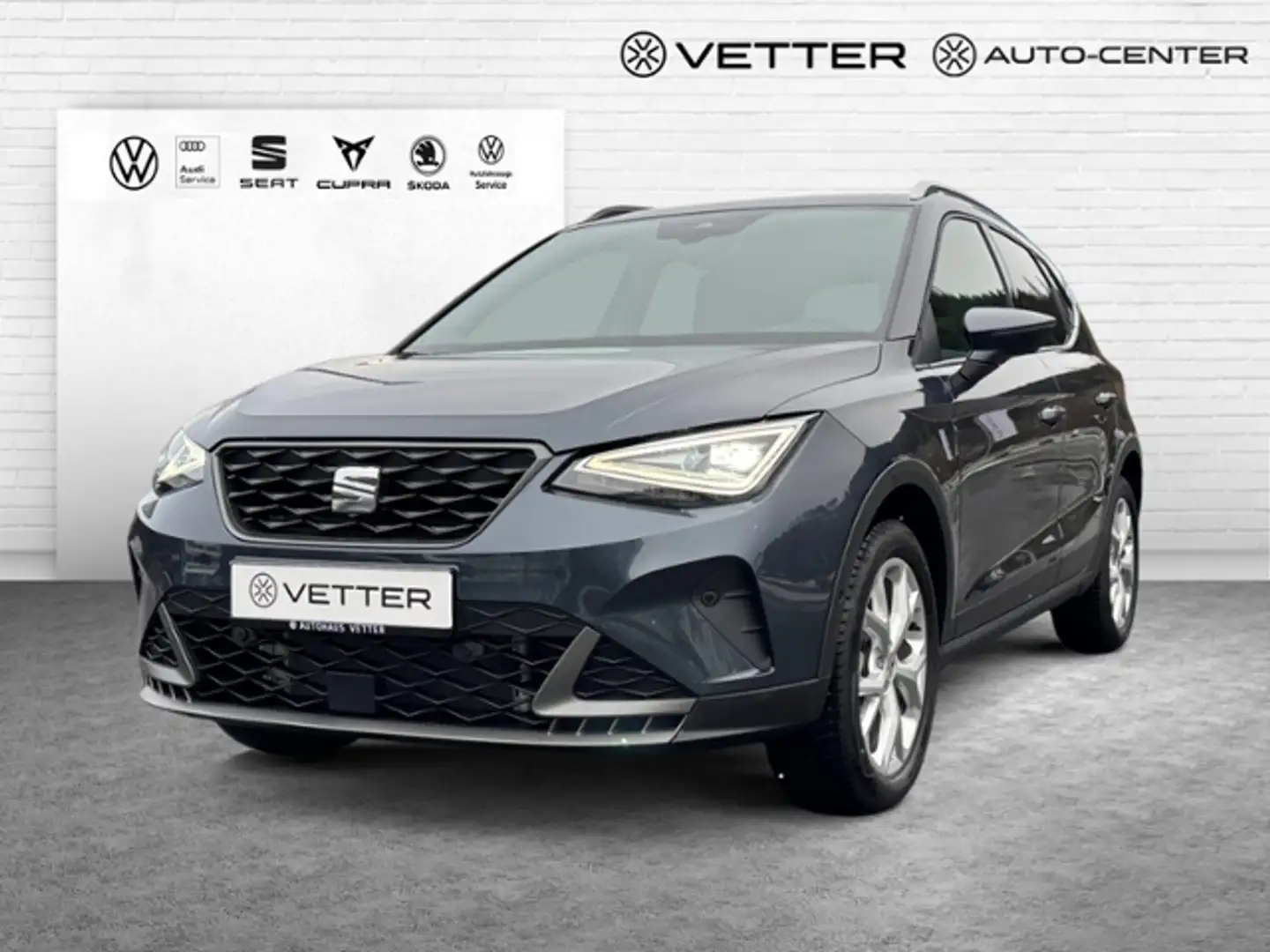 SEAT Arona FR DSG KLIMA LED NAVI ALU Grau - 1