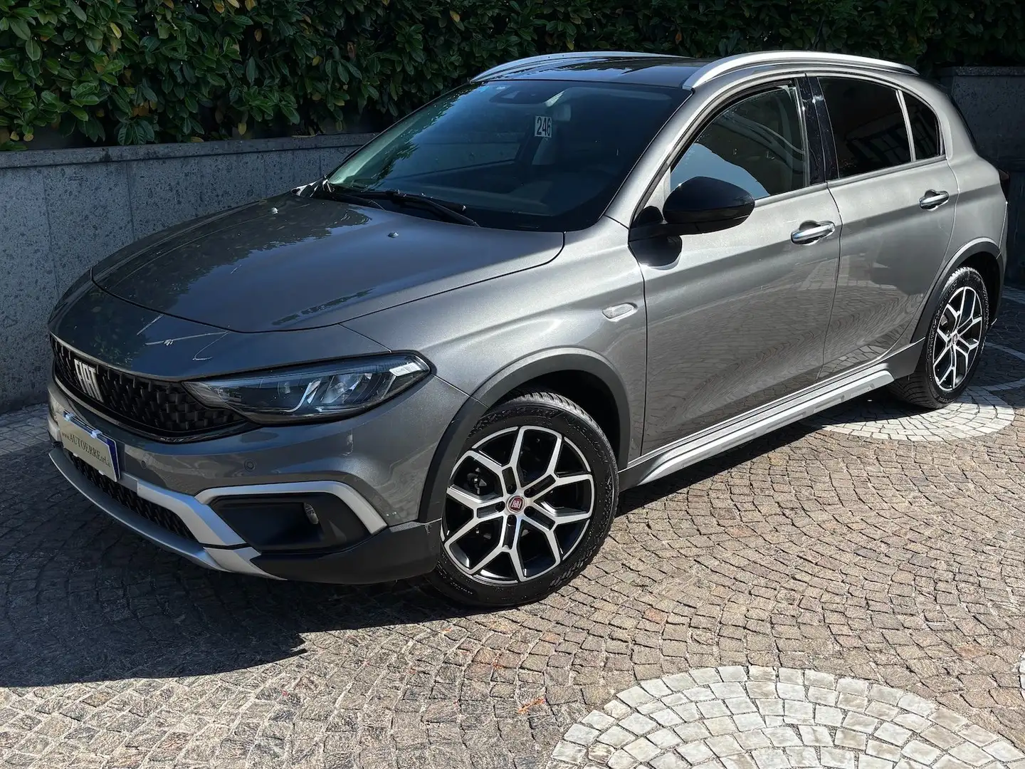 Fiat Tipo 5p 1.3 mjt Cross Grigio - 1