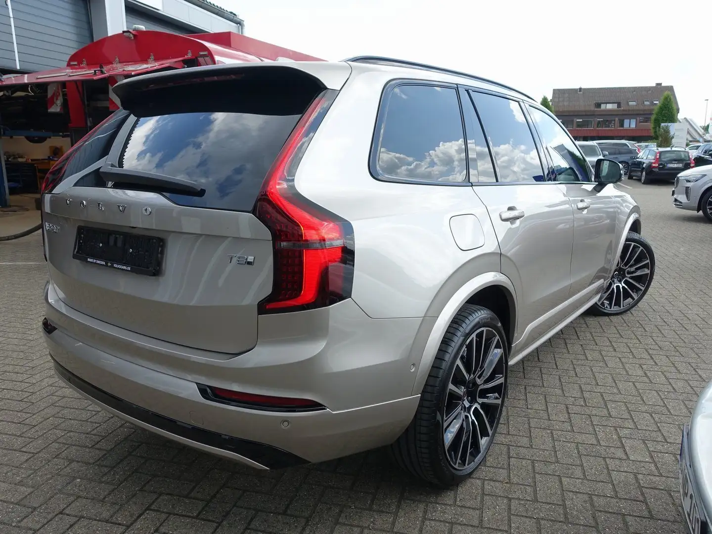 Volvo XC90 Ultra T8 AWD/360°/BLIS/FourC/Massage/AHK - 2