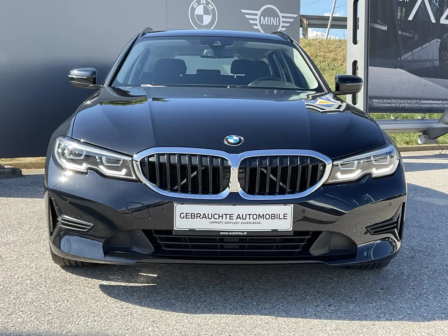BMW 320 320d xDrive Nero - 2