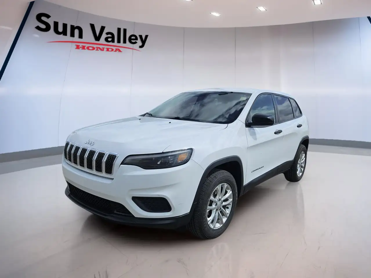 Jeep Cherokee снимка Jeep Cherokee
