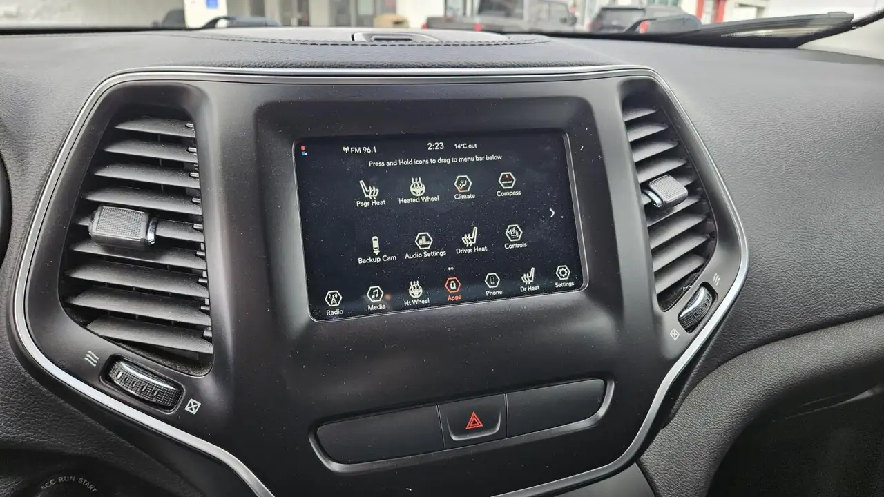 Jeep Cherokee снимка Jeep Cherokee