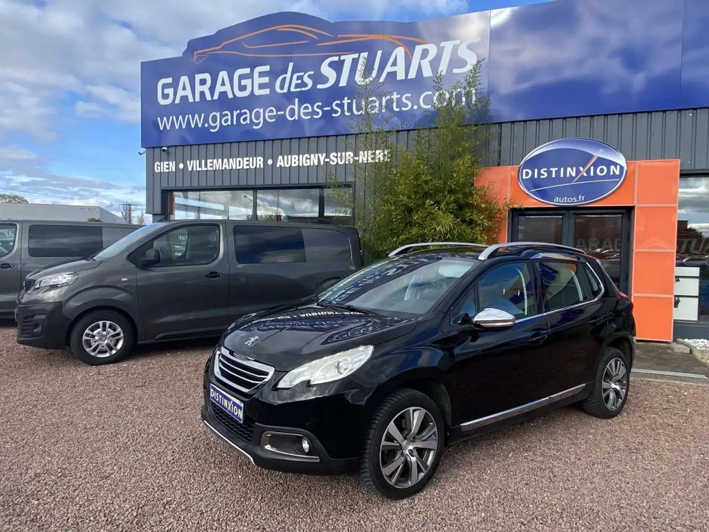 Peugeot 2008 1.6 BlueHDi - 120 Allure Noir - 1