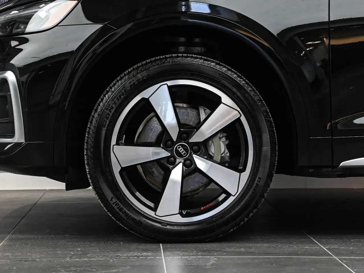 Audi Q5 снимка Audi Q5
