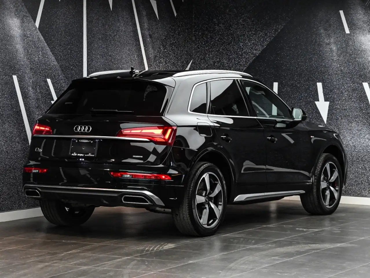 Audi Q5 снимка Audi Q5