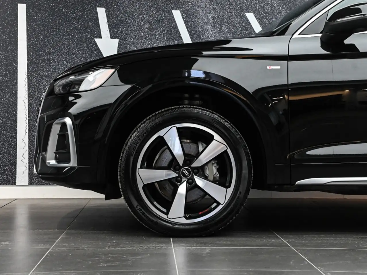 Audi Q5 снимка Audi Q5