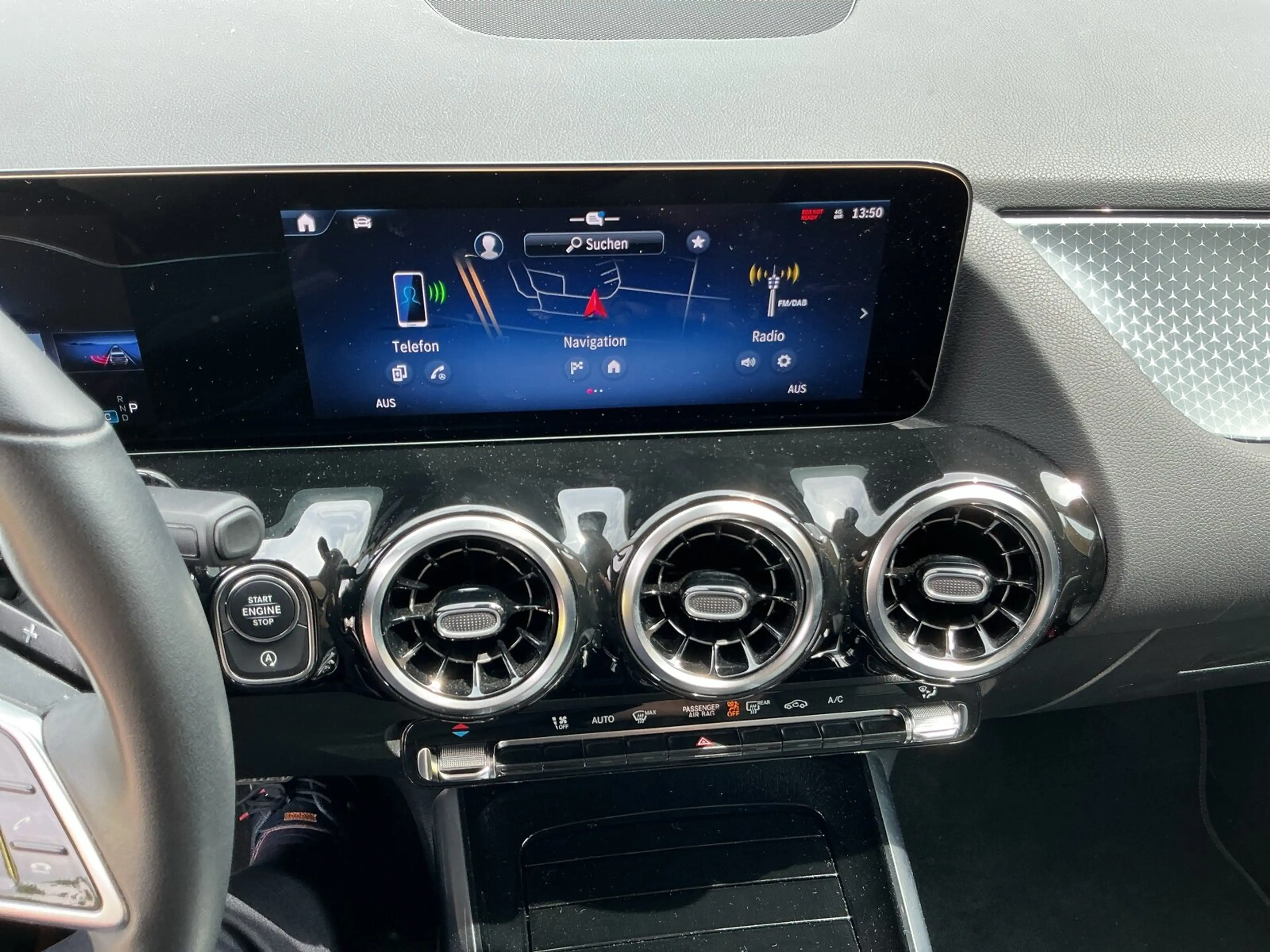 Mercedes-Benz GLA 220 GLA 220 4M Progr Advanced RüKam LED Distro AHK — photo 15