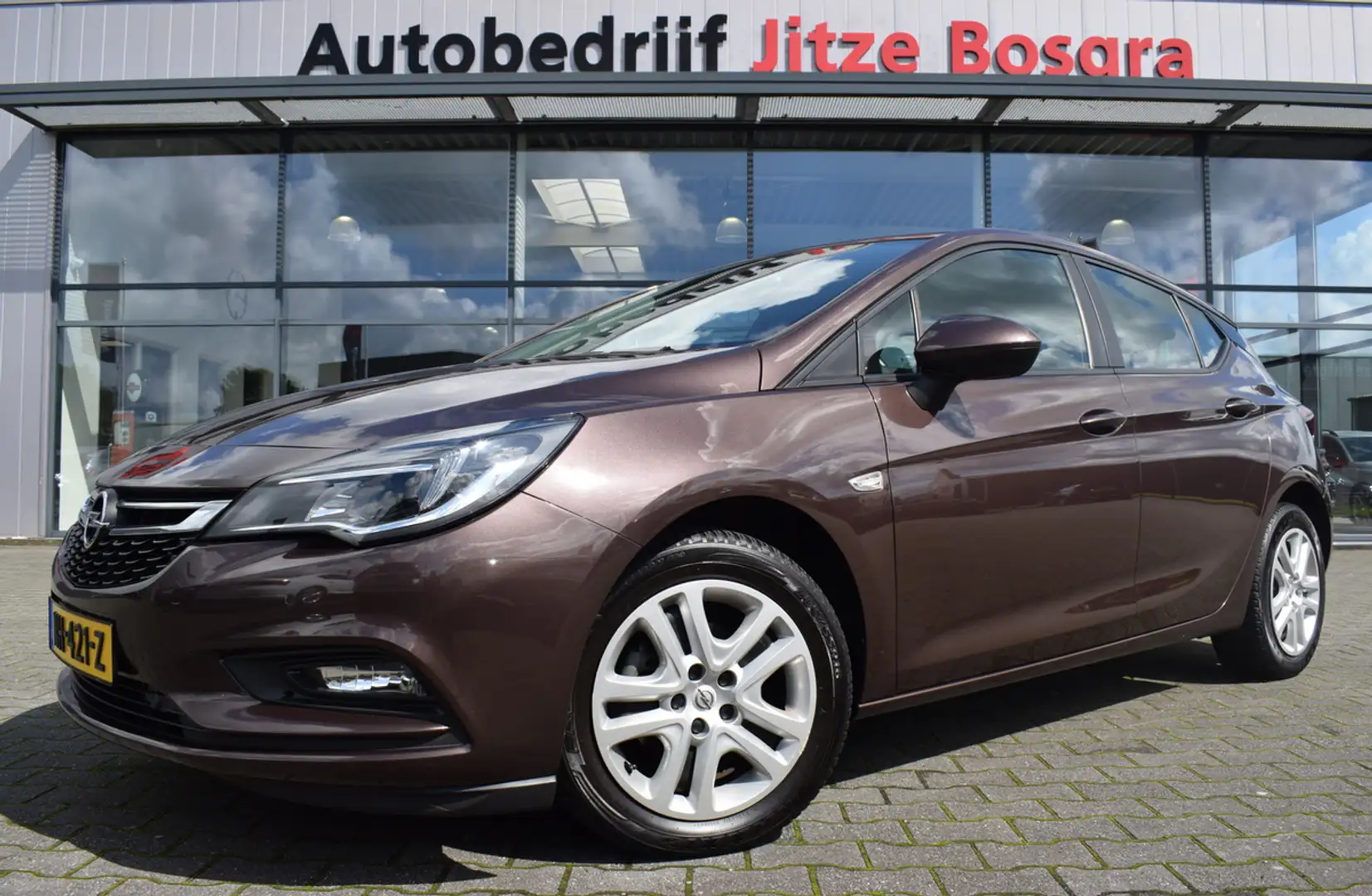 Opel Astra 1.4 Turbo ECC | Carplay | Telefonie | Trekhaak | 1 Bruin - 1