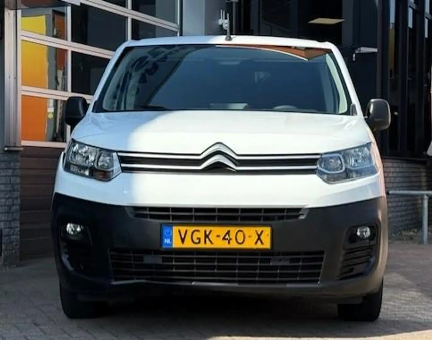 Citroen Berlingo 1.5 BlueHDI Club 102PK Wit - 2