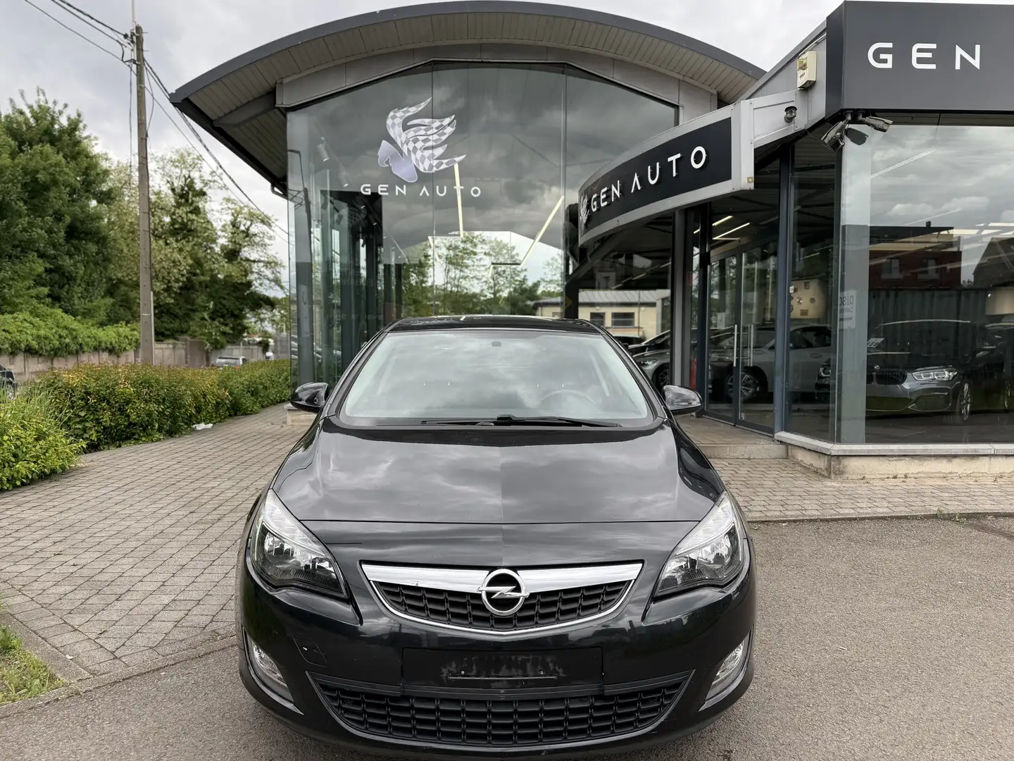 Opel Astra 1.7 CDTi ecoFLEX Cosmo PDC Cruise Control Negro - 2
