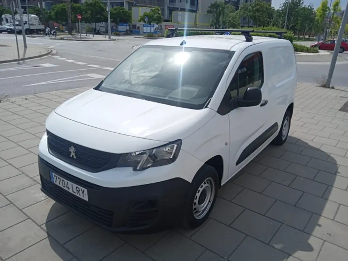 Peugeot Partner 1.5BlueHDI Premium Standard 1000kg 100 Blanco - 2