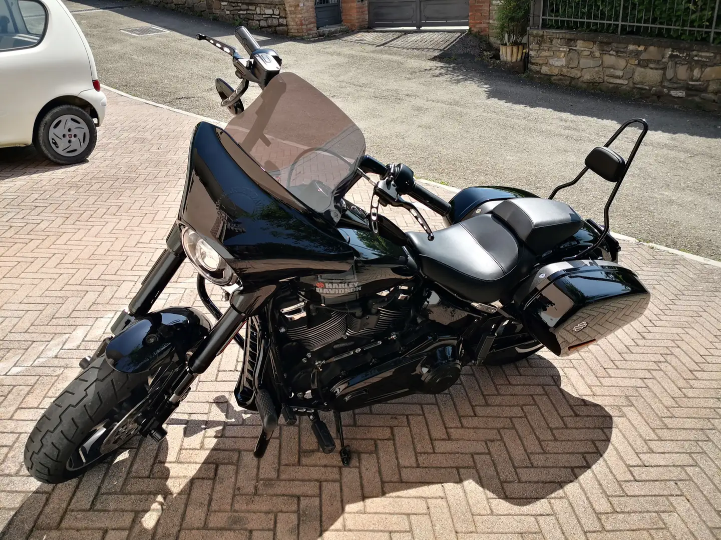 Harley-Davidson Sport Glide Negru - 2