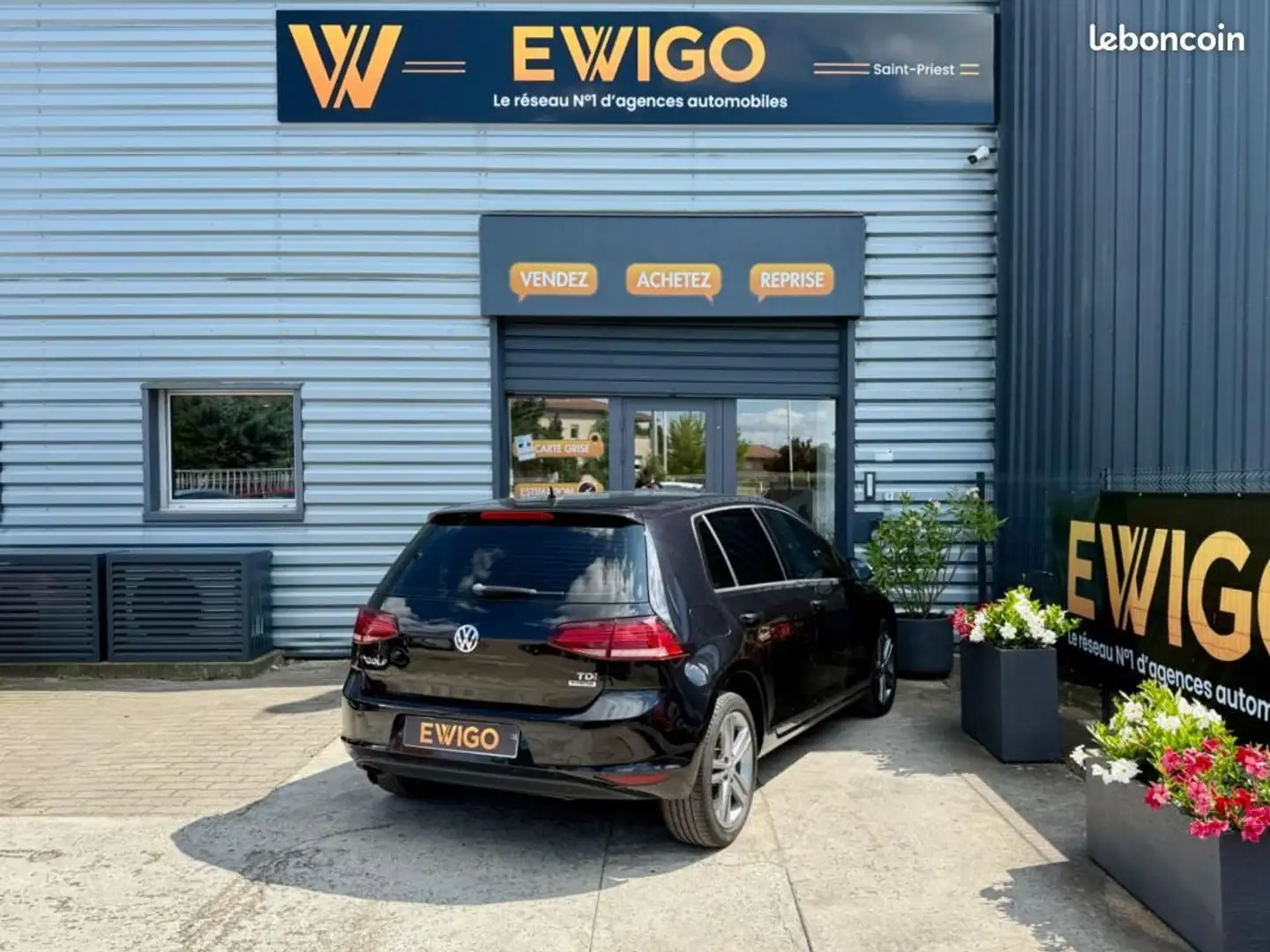 Volkswagen Golf 1.6 TDI 110ch BLUEMOTION ACC Noir - 2
