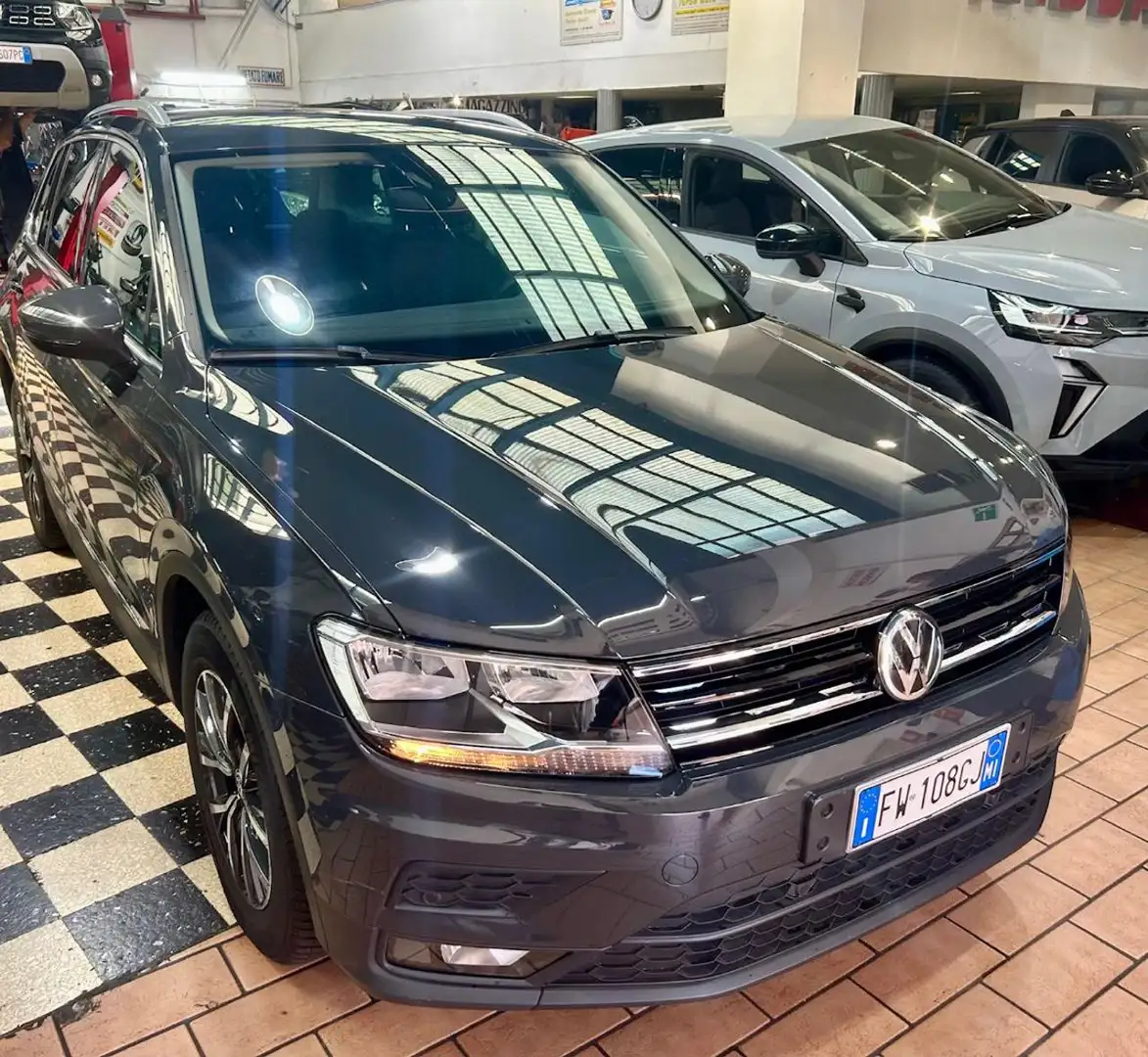 Volkswagen Tiguan 1.5 TSI Business ACT BlueMotion Technology Grigio - 1