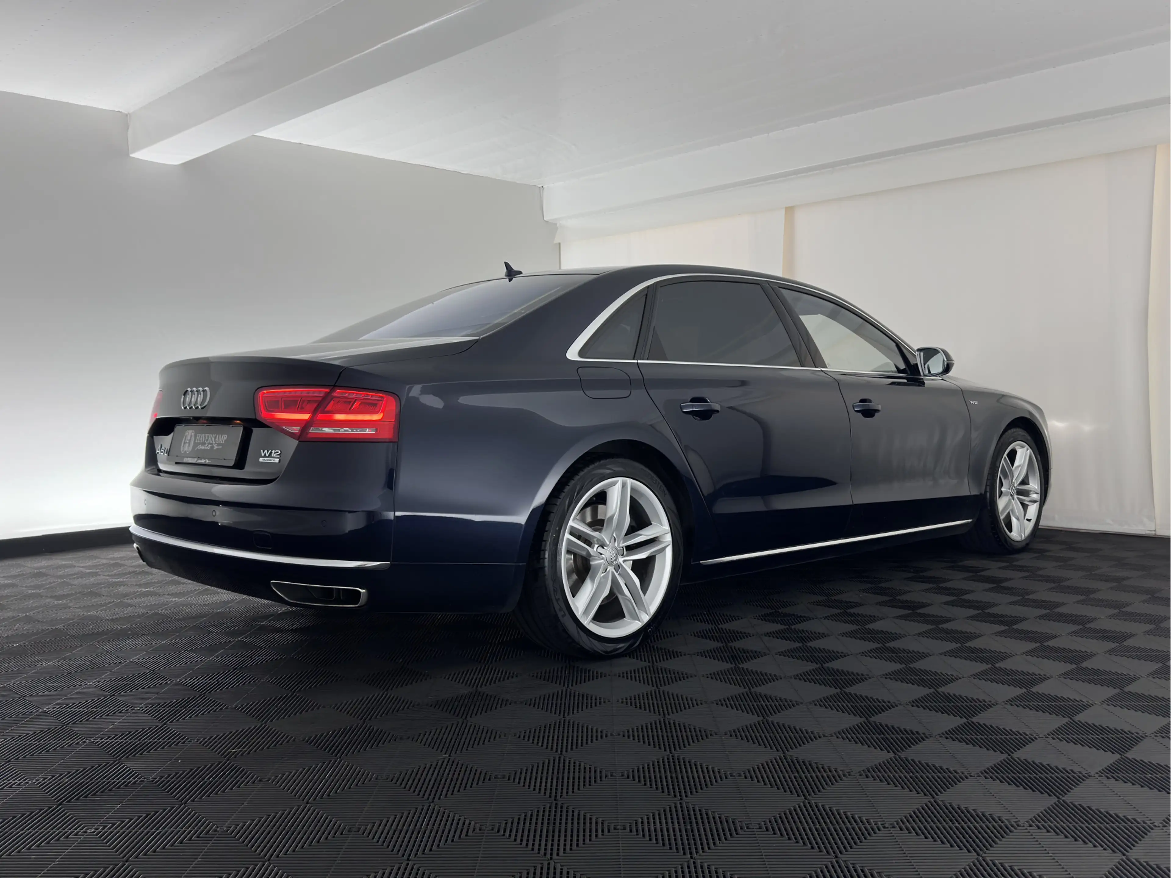 Audi A8 6.3 W12 quattro Lang Pro Line+ * Full Options * — photo 6