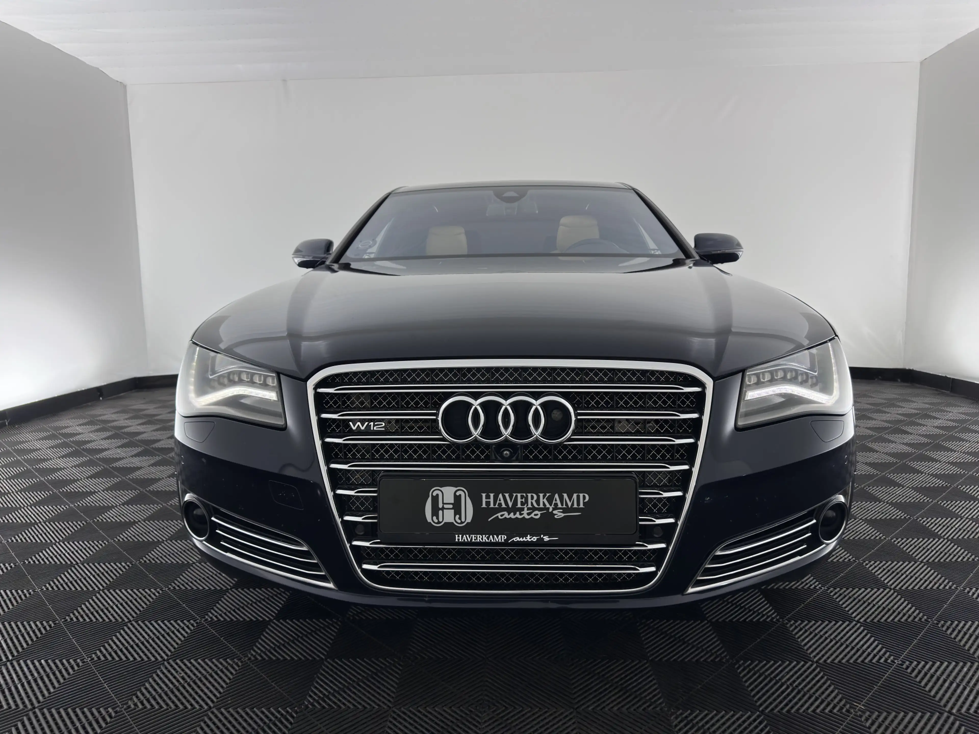 Audi A8 6.3 W12 quattro Lang Pro Line+ * Full Options * — photo 2