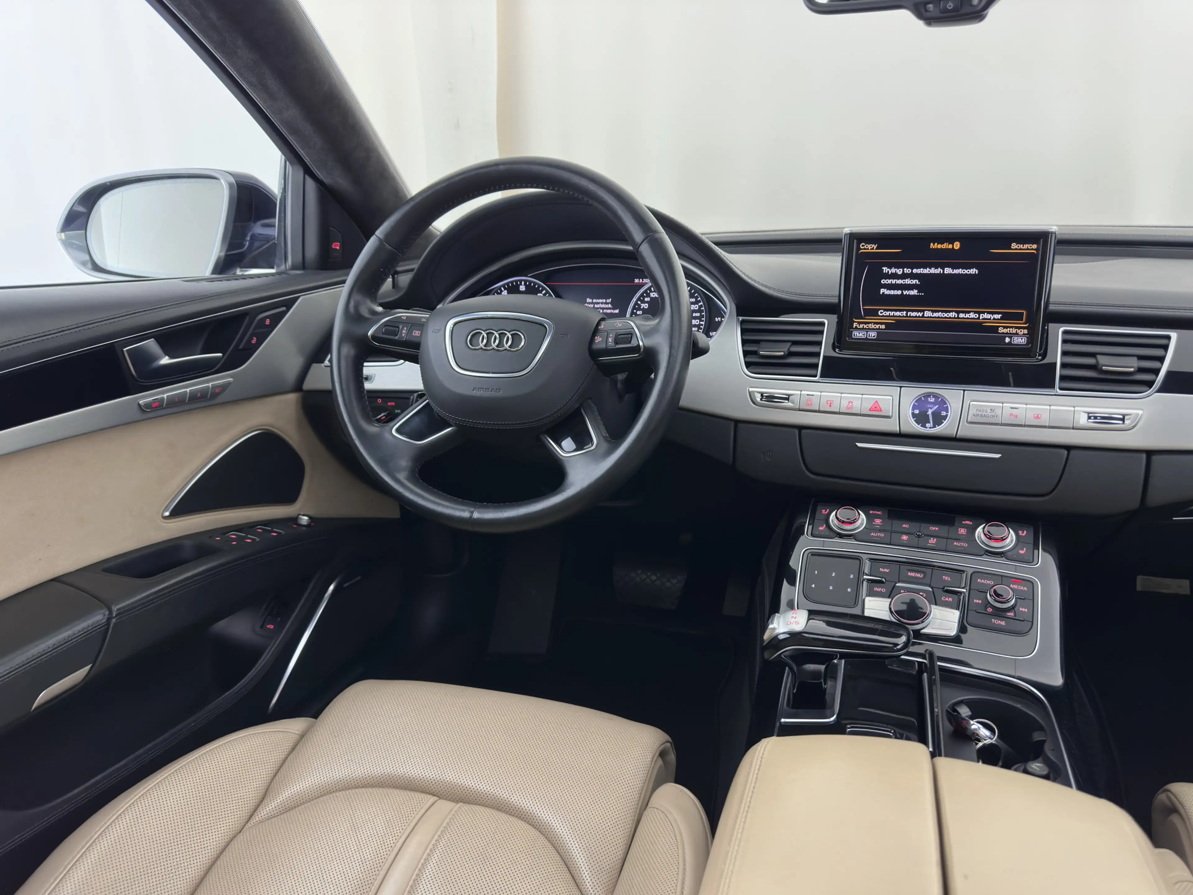 Audi A8 6.3 W12 quattro Lang Pro Line+ * Full Options * — photo 8