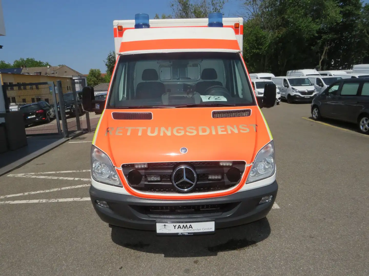 Mercedes-Benz Sprinter 516 CDI Rettungswagen * KLIMA * Wit - 2