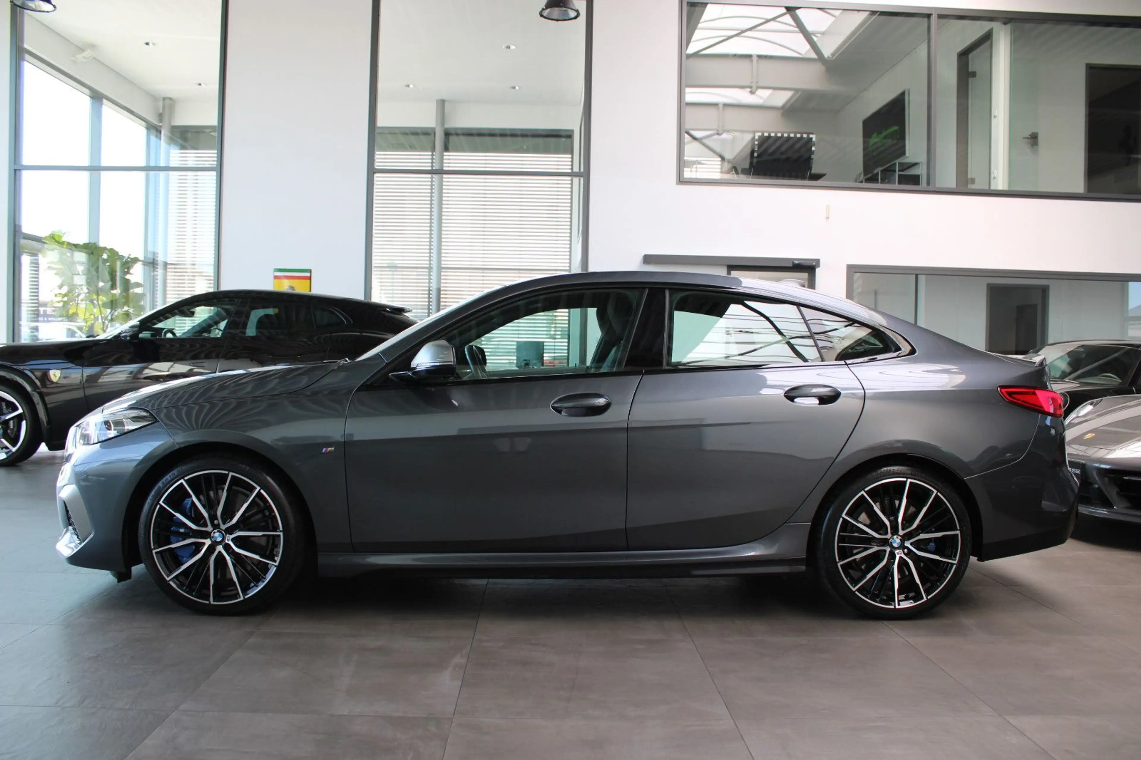 BMW 235 *GRAN COUPE* XDRIVE SPORT-AUTOMATIC! — photo 3
