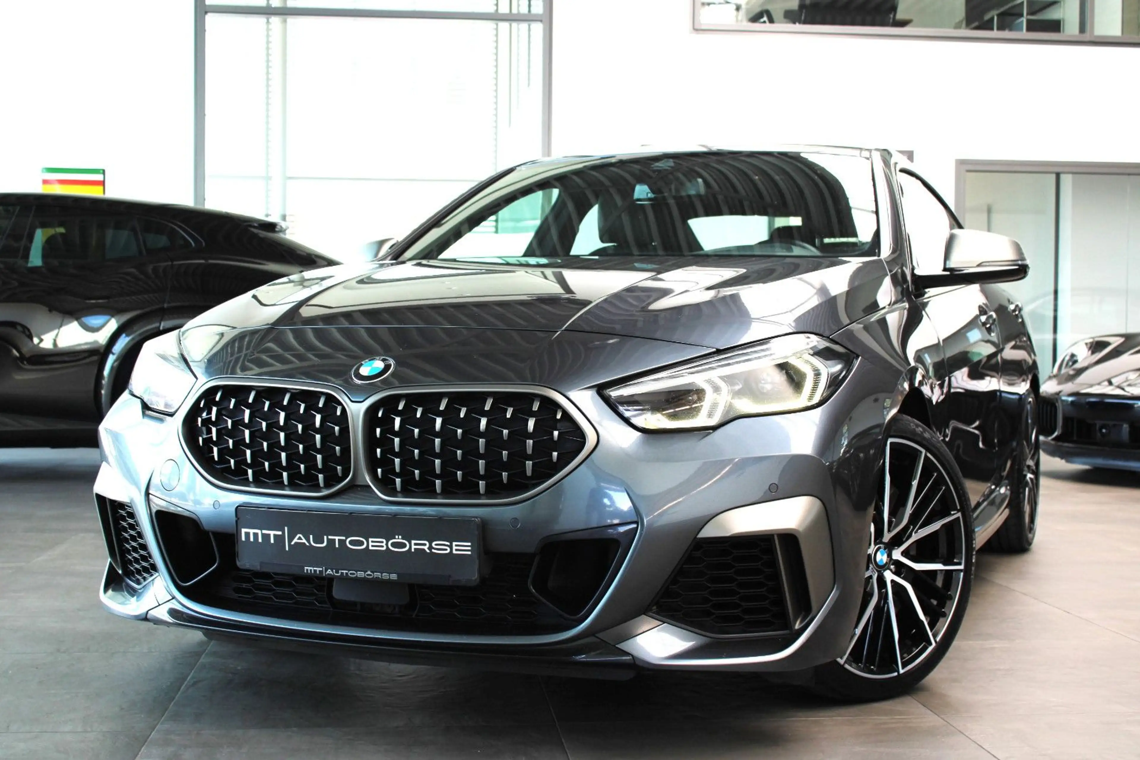 BMW 235 *GRAN COUPE* XDRIVE SPORT-AUTOMATIC! — photo 13