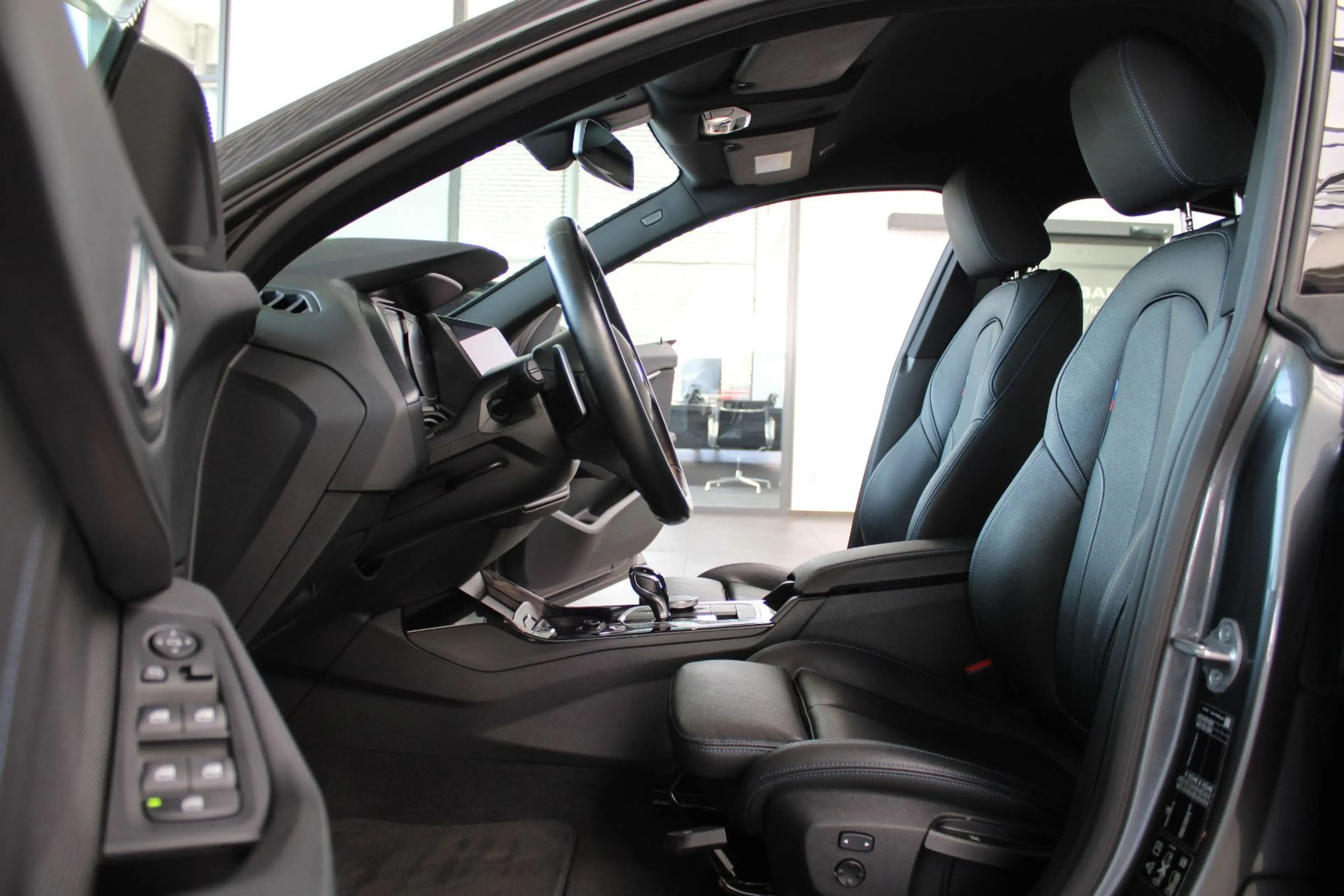BMW 235 *GRAN COUPE* XDRIVE SPORT-AUTOMATIC! — photo 4