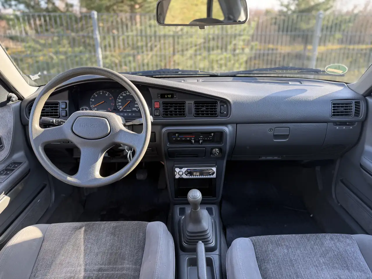 Mazda 626 2.2i 12V GLX, foto 10