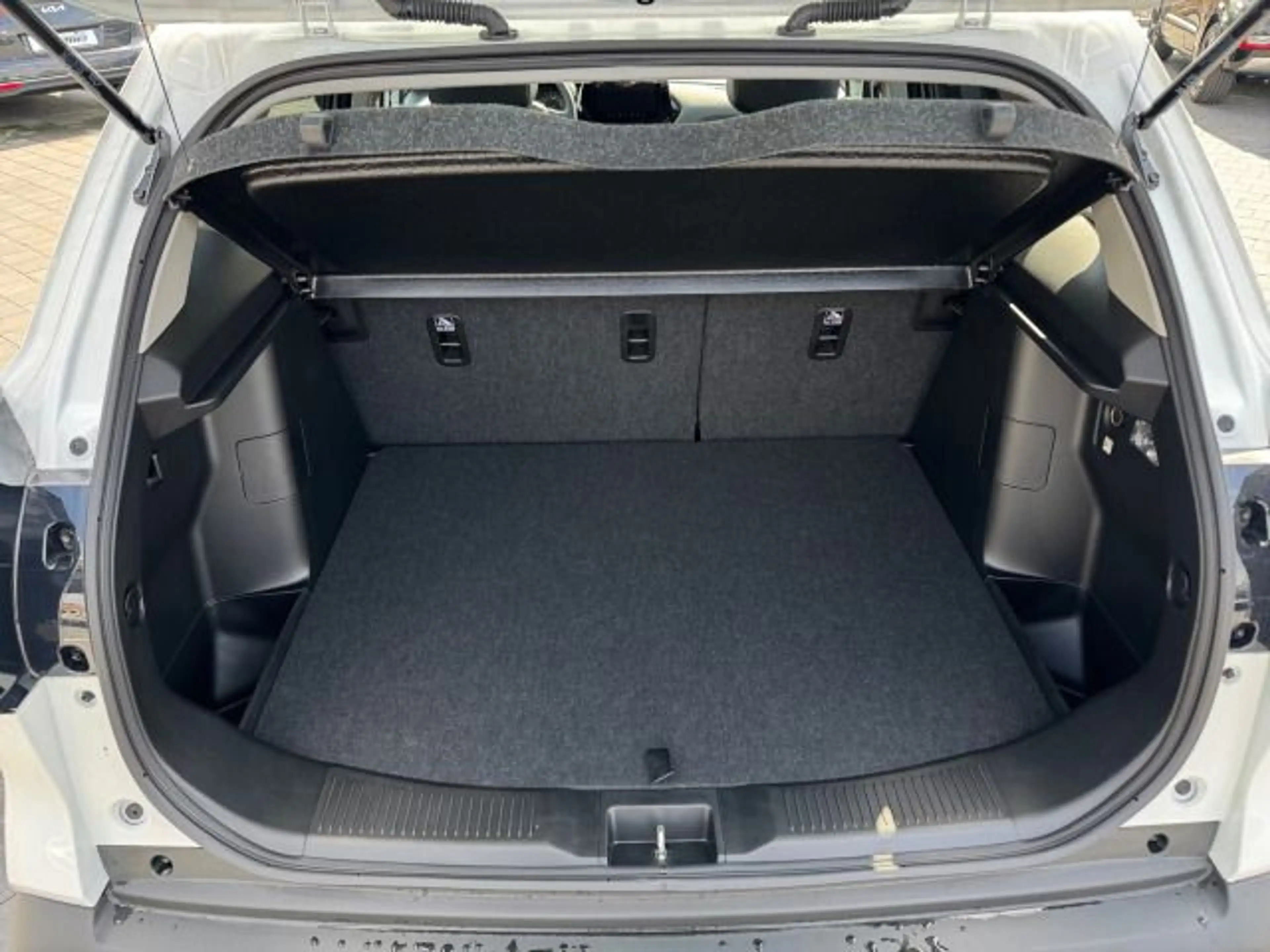 Suzuki SX4 S-Cross S-CROSS 1.4 COMFORT+ ALLGRIP HYBRID — photo 11