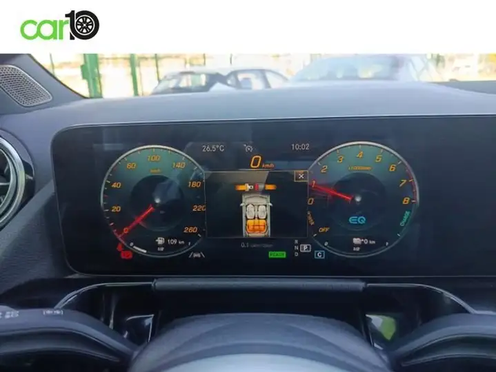 Mercedes-Benz GLA 2021, foto 16
