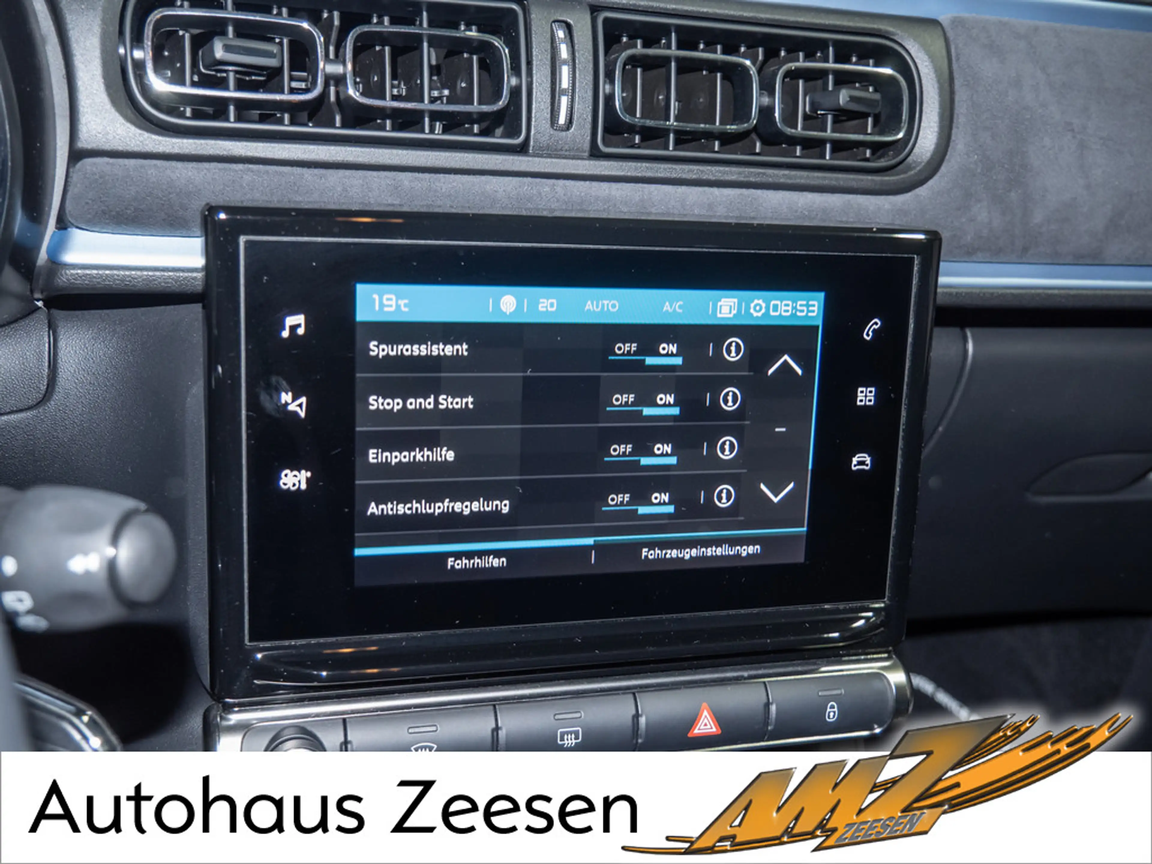 Citroen C3 PureTech 110 Elle SHZ LED NAVI KAMERA PDC — photo 9