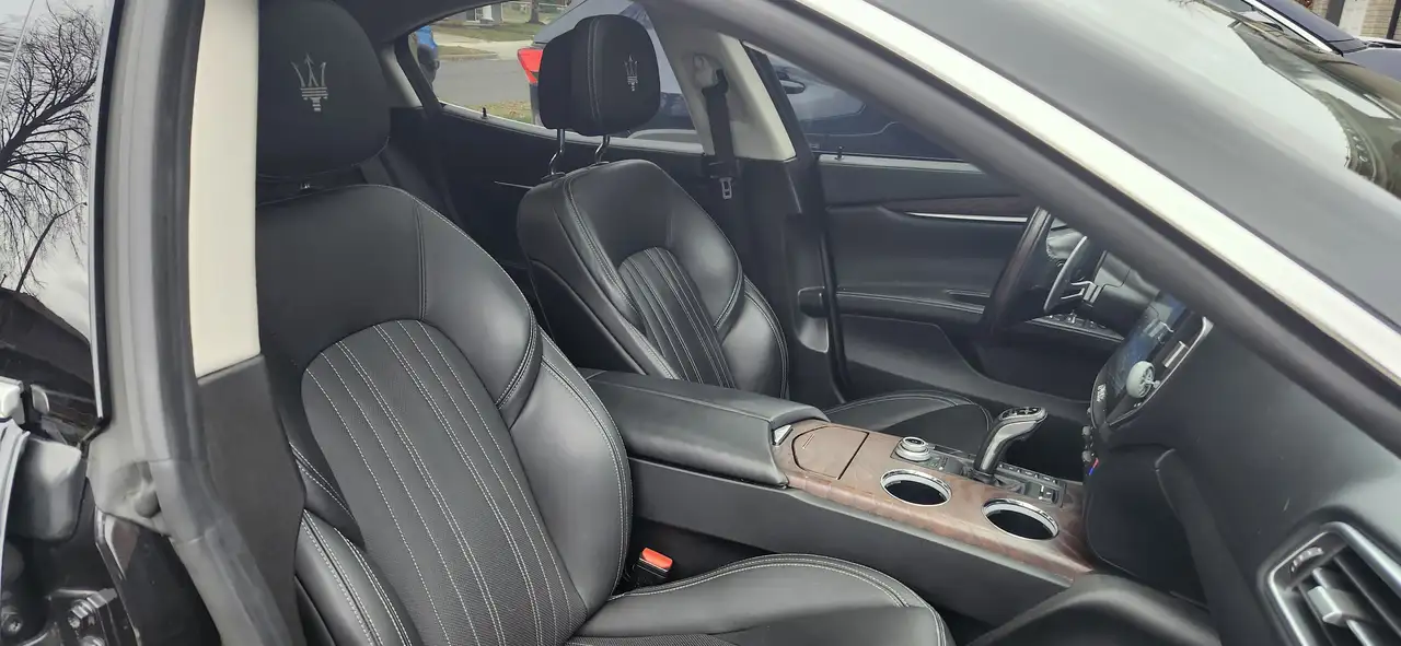Maserati Ghibli снимка Maserati Ghibli