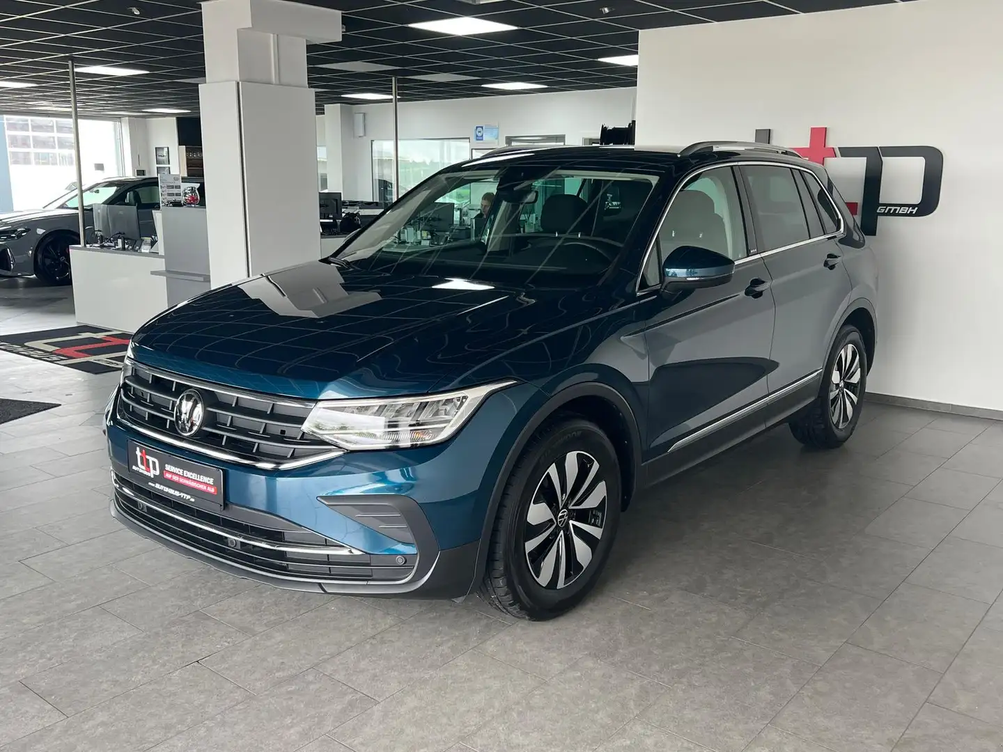 Volkswagen Tiguan 1.5 TSI Move 5-Jahre-Garantie Kamera AHK Blau - 2