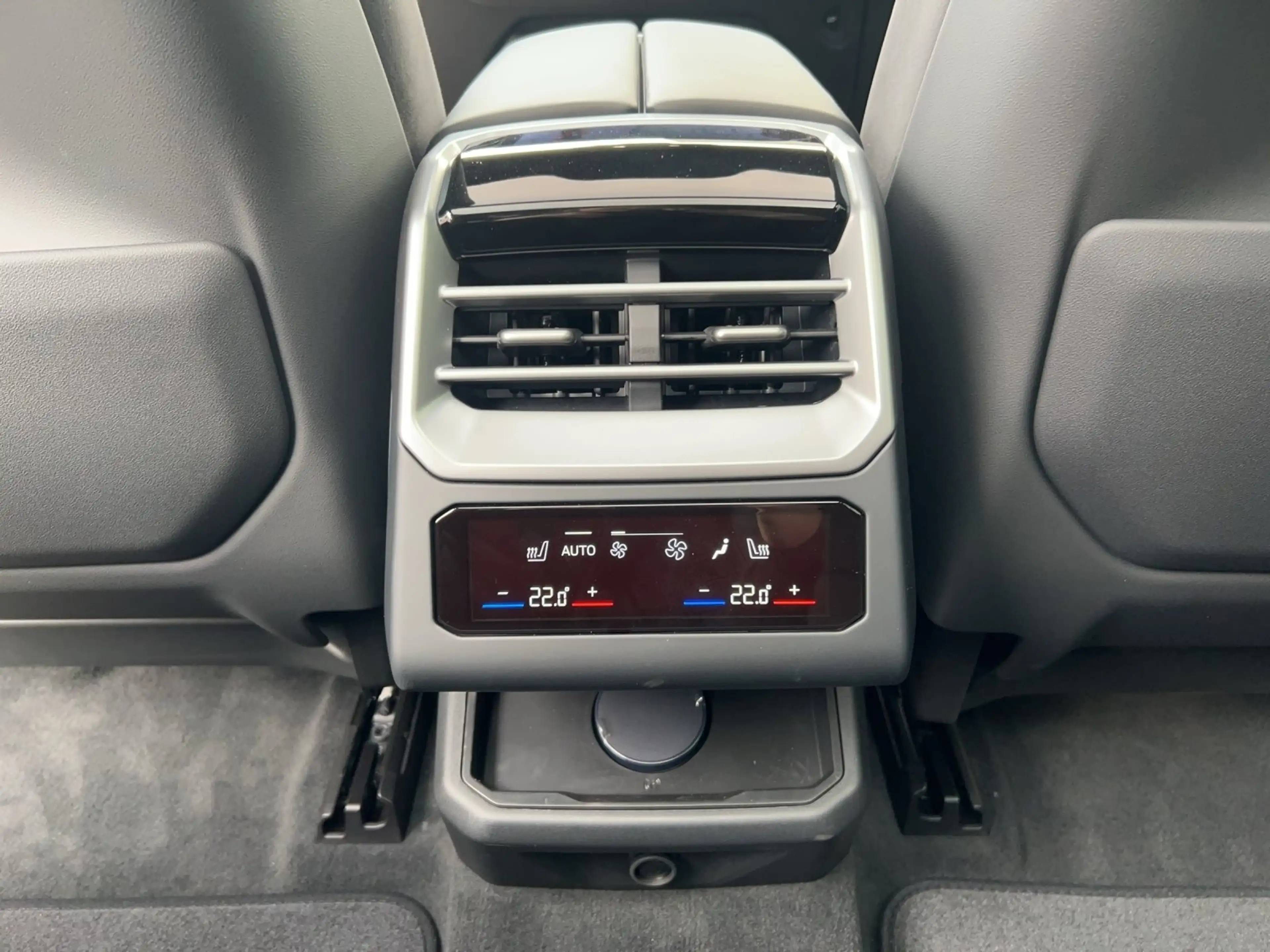 BMW X5 40d xDrive M Sportpaket Pro Bowers&Wilkins Parking — photo 14