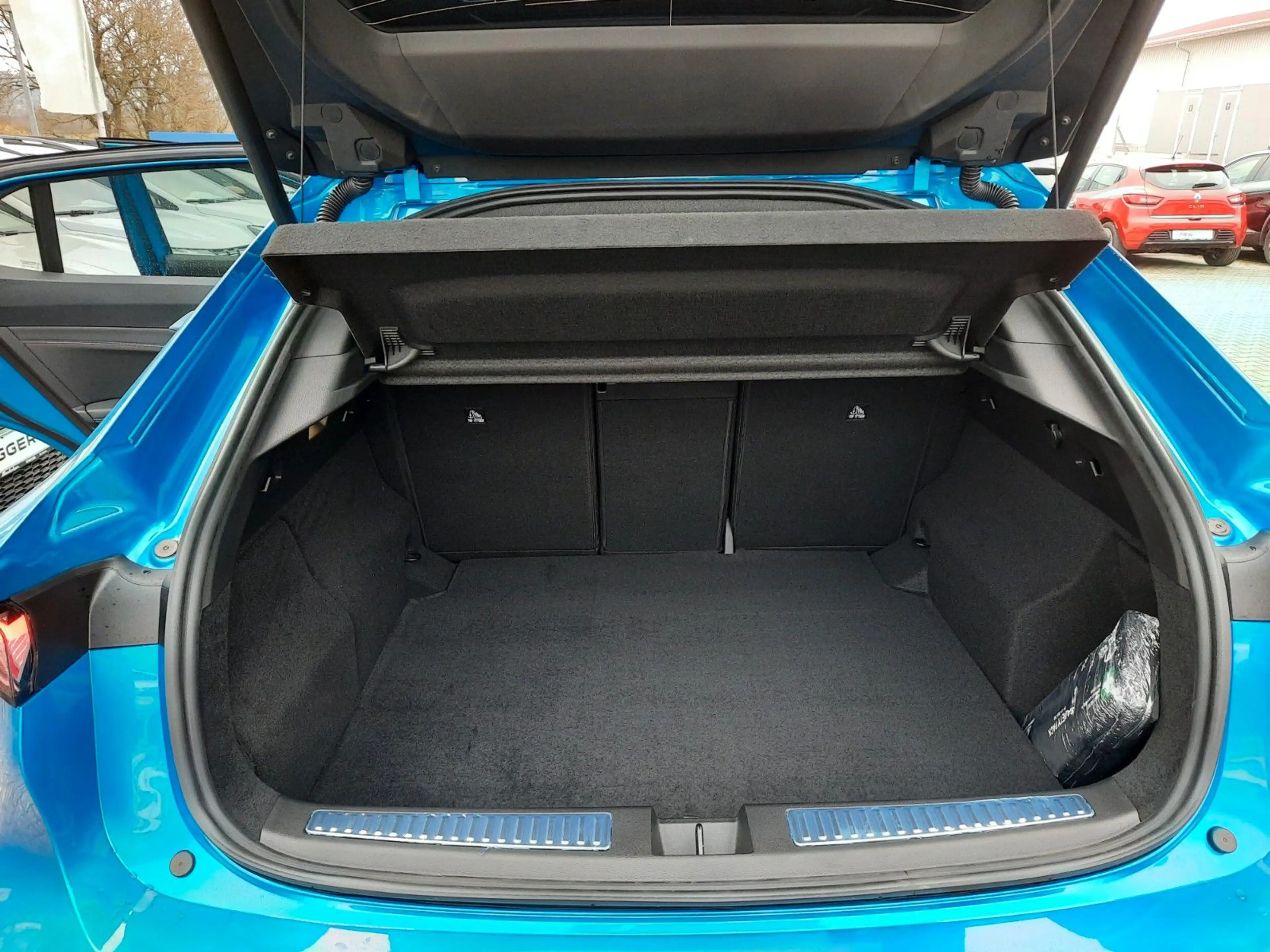 Renault Rafale 200 E-Tech Full Hybrid Esprit Alpine Matr — photo 10
